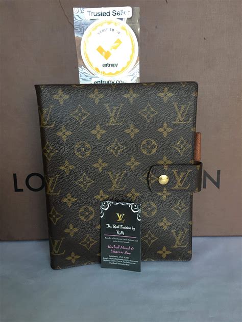 louis vuitton agenda gm size.